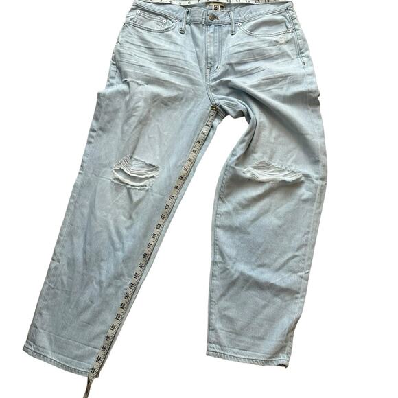 Madewell The Slouchy Boyjean  Distressed Light Wash Size 29 Petite - Picture 8 of 13